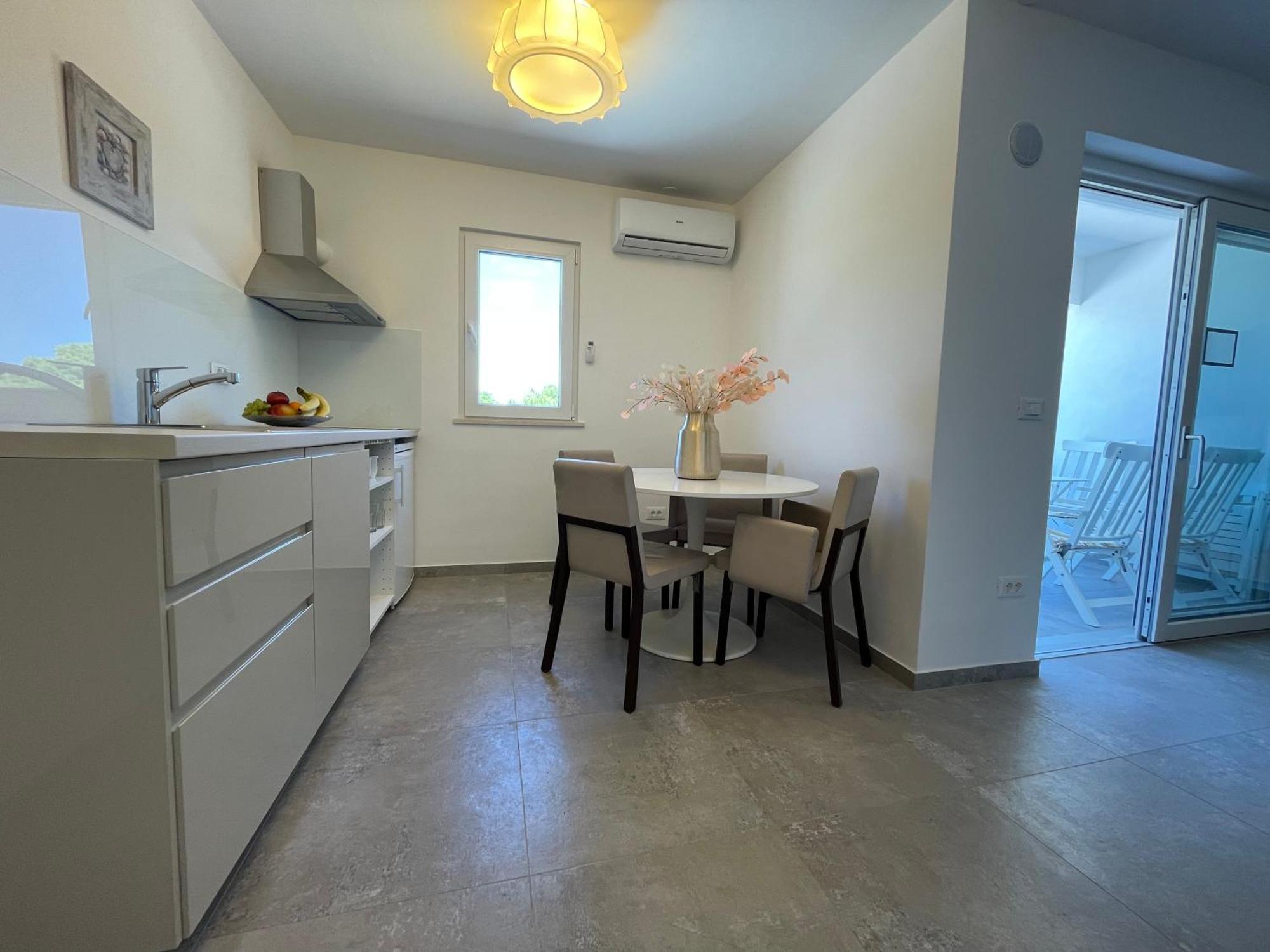 Sandra Apartments Makarska Exterior photo